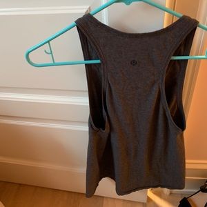 LULULEMON Grey tank size 4